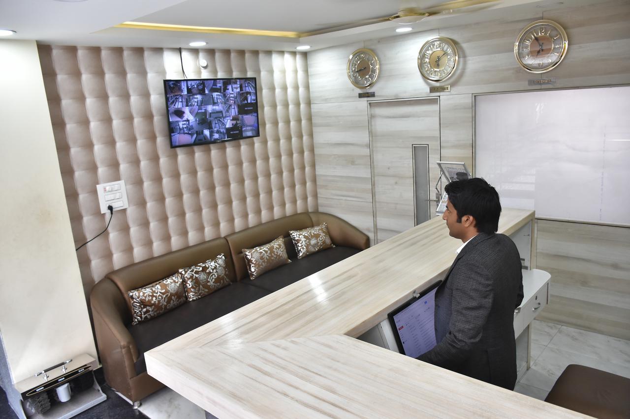 Hotel Daftari Palace Kishanganj Экстерьер фото