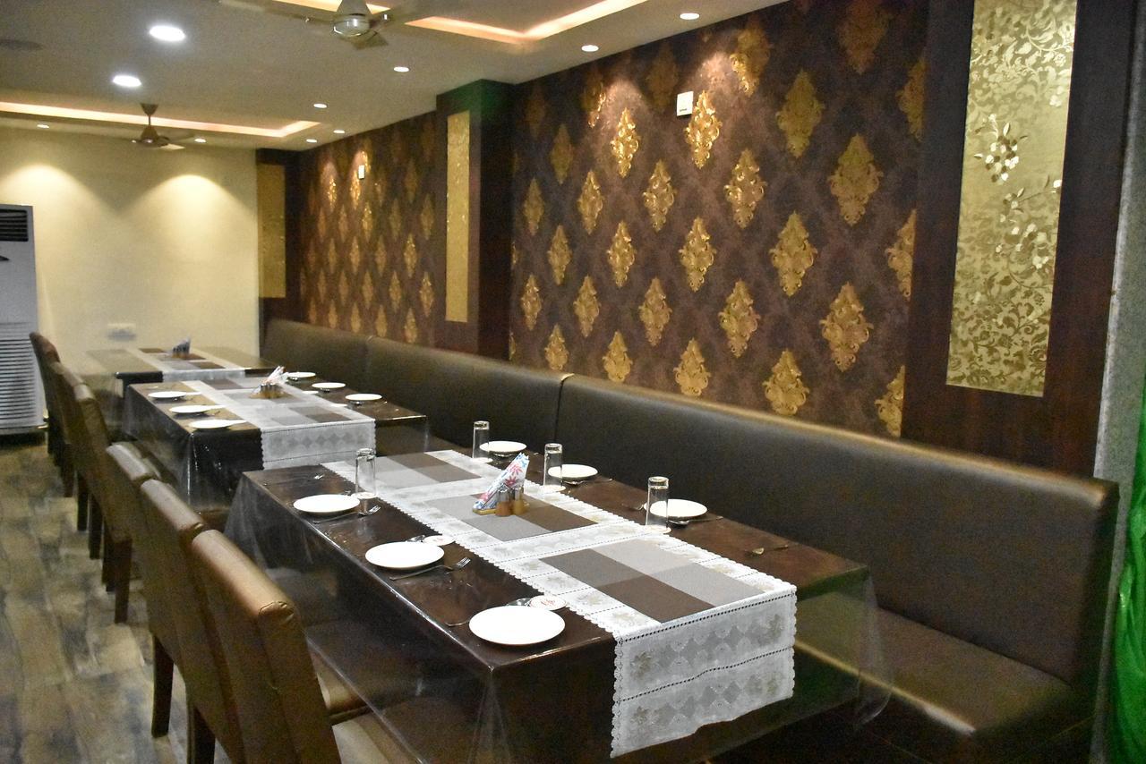 Hotel Daftari Palace Kishanganj Экстерьер фото