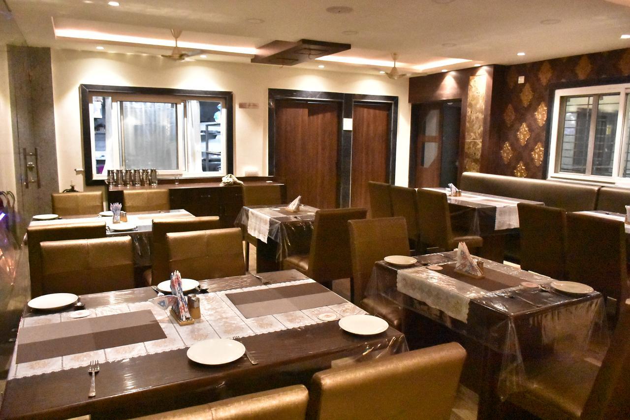 Hotel Daftari Palace Kishanganj Экстерьер фото
